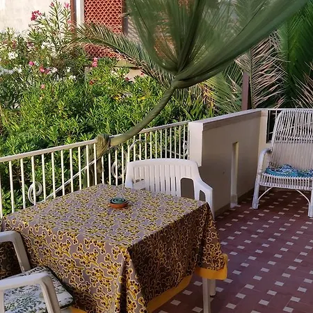 Arzilla, Casa Sul Mare